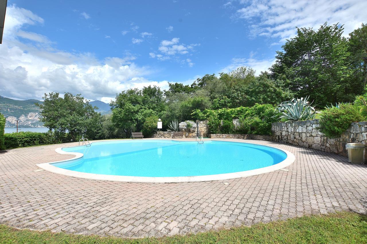 Residenza Candor With Pool Malcesine Ngoại thất bức ảnh