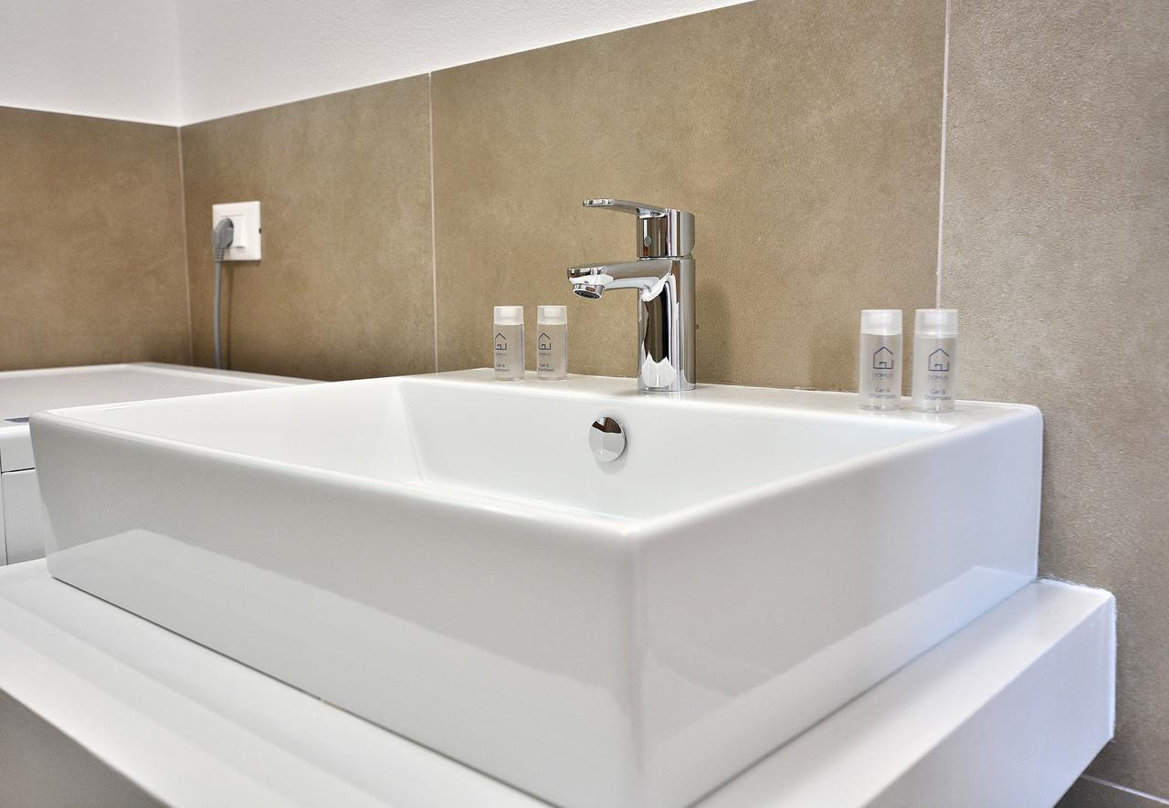 Residenza Candor With Pool Malcesine Ngoại thất bức ảnh