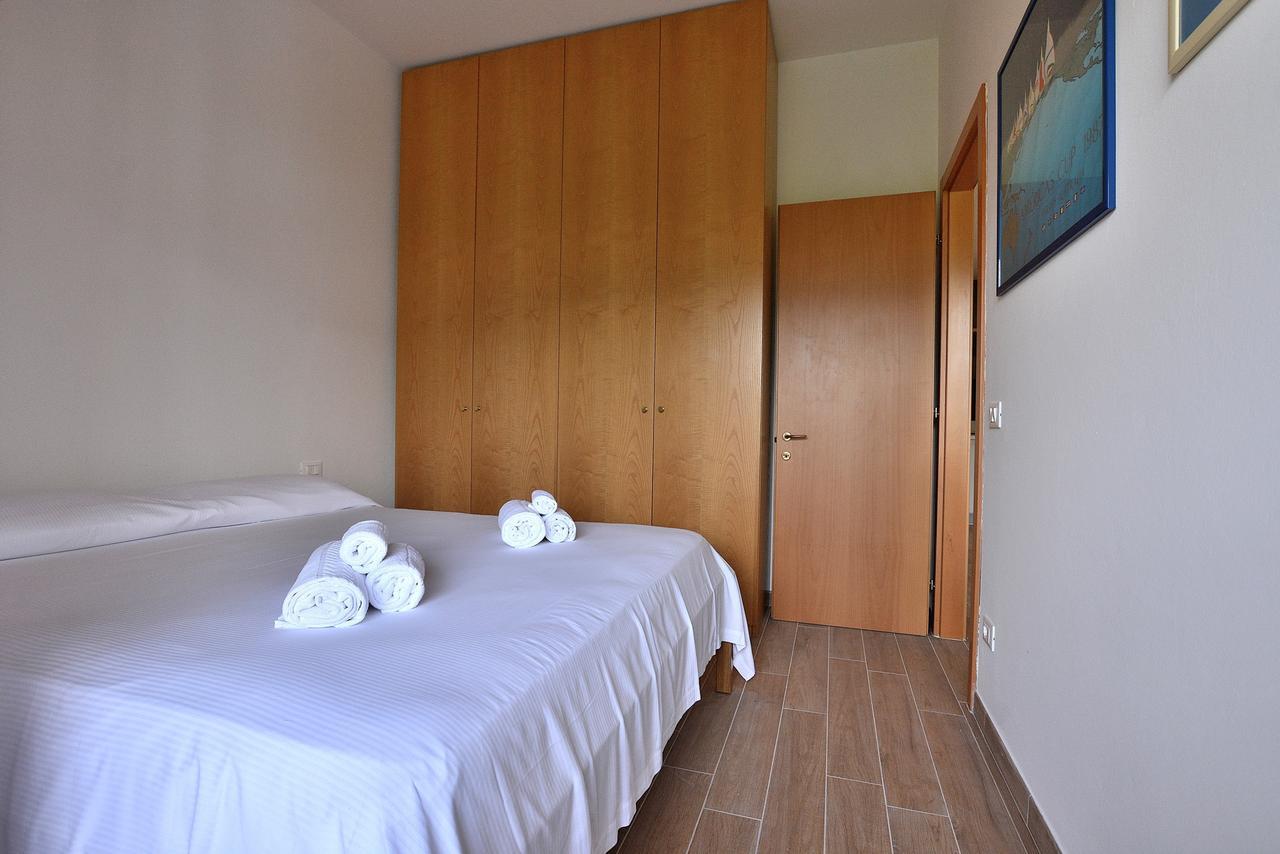 Residenza Candor With Pool Malcesine Ngoại thất bức ảnh