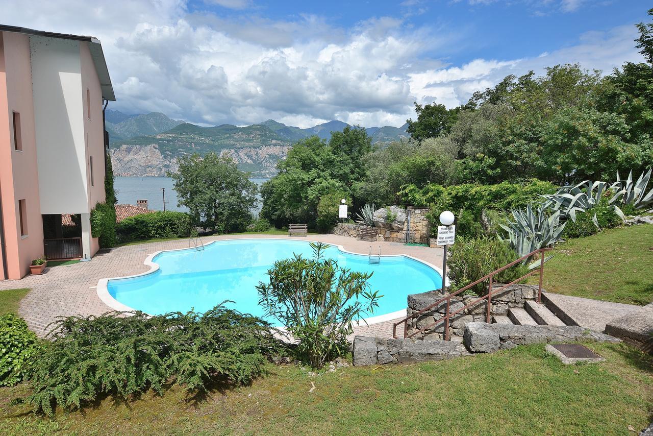 Residenza Candor With Pool Malcesine Ngoại thất bức ảnh